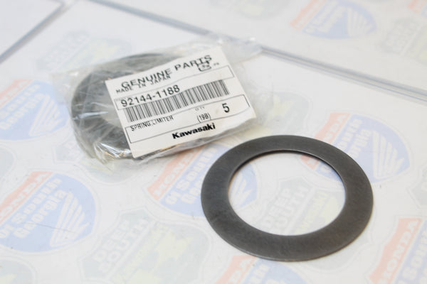 92144-1188 SPRING,LIMITER